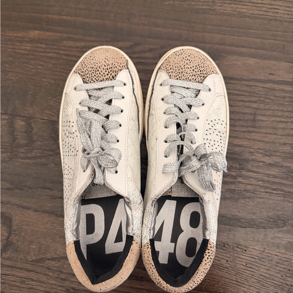 P448 Womens John Sneaker Size EU38 US7.5 White Silver Tan Animal Print Sneaker